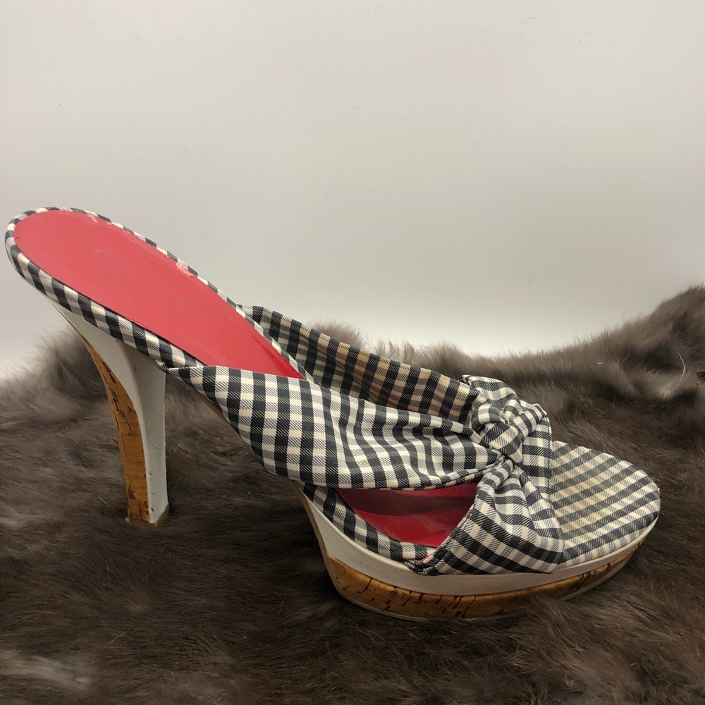 Guess by Marciano Black and White Gingham Heels - Picture 2 of 5
